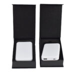 AK 121 MAGNETIC WIRELESS POWER BANK - Image 2
